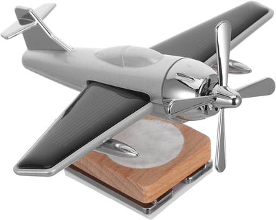 Solar-Powered Rotating Helicopter Car Diffuser