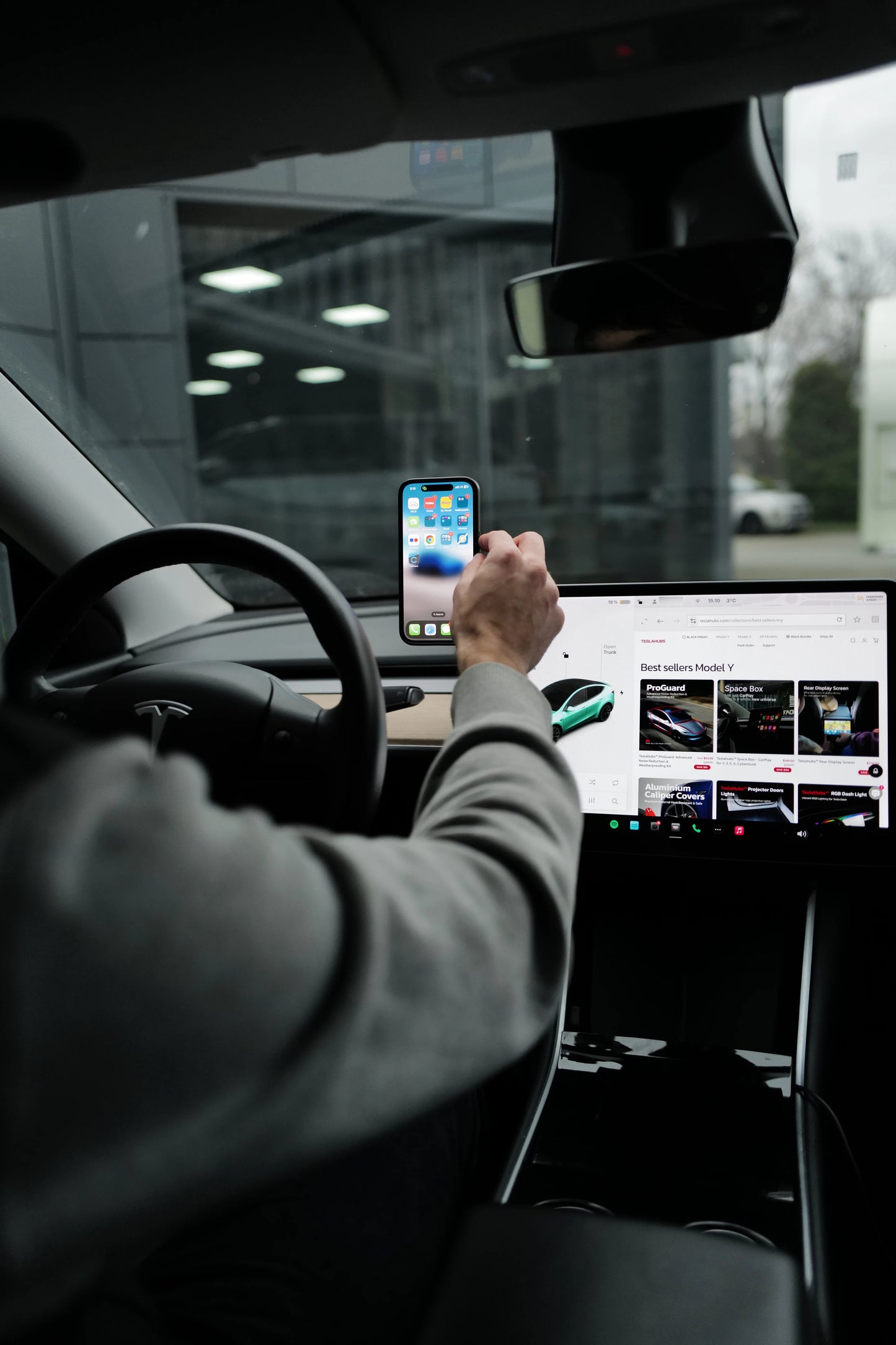 EVCORE™   MagSafe   Phone   Holder